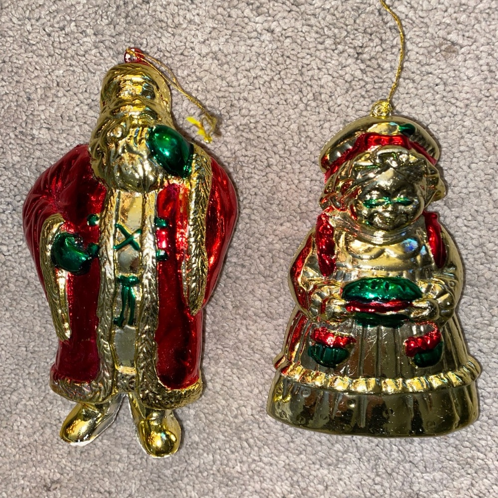 Festive Red and Gold Holiday Ornaments‎